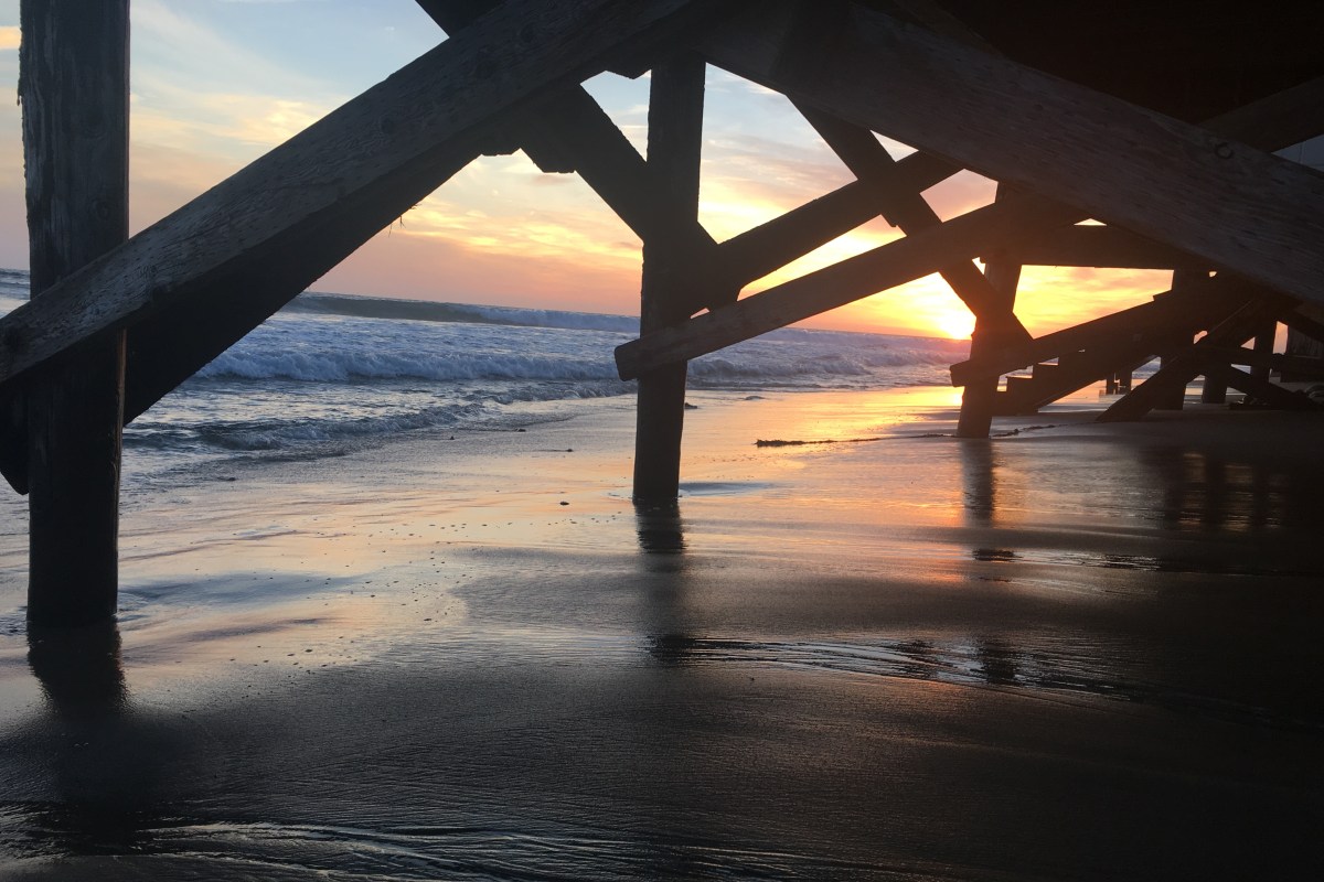 Sunset at Malibu State Park | Teamtravelsblog